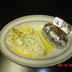 Sam S Pizza 21 Reviews 2134 Charles St Rockford Il Photo Of Sam S Pizza Rockford Il United States Great Orange Roughy