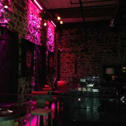 Velvet Speakeasy - 20 Reviews - Dance Clubs - 426 Rue Saint ...
