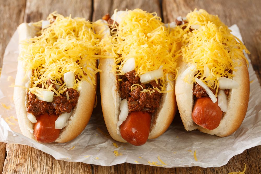 Zay’s Gourmet Dawgs and Eatery