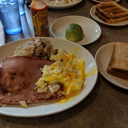 Best Breakfast Restaurants In Rockford Il Last Updated December Waffle Family Restaurant