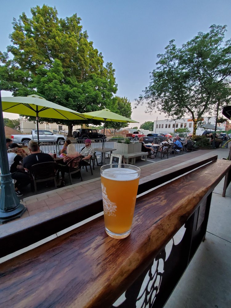 Brown Mountain Bottleworks