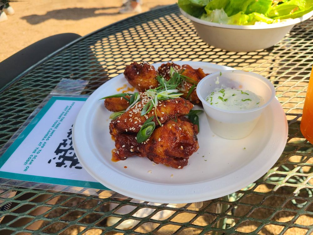 Kinda Tropical Kinda Tropical