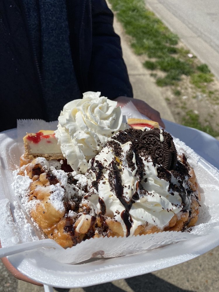 Funnel Cake Island, Cincinnati Roadtrippers