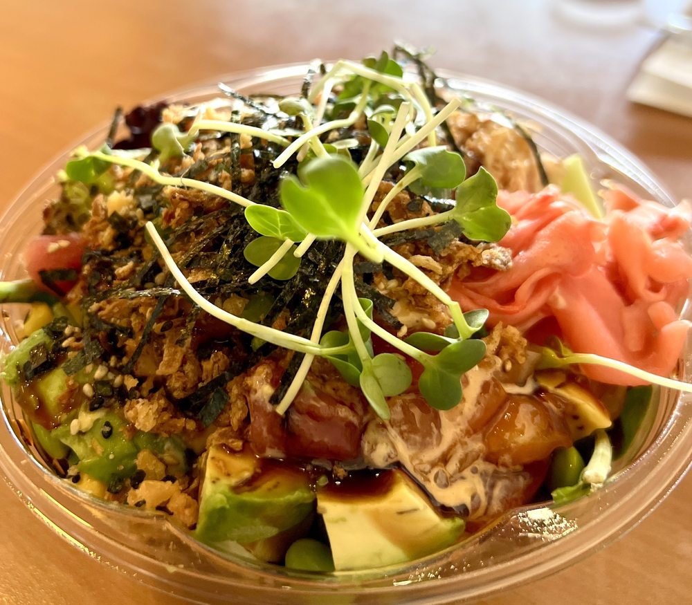 Poke Sushi Roll