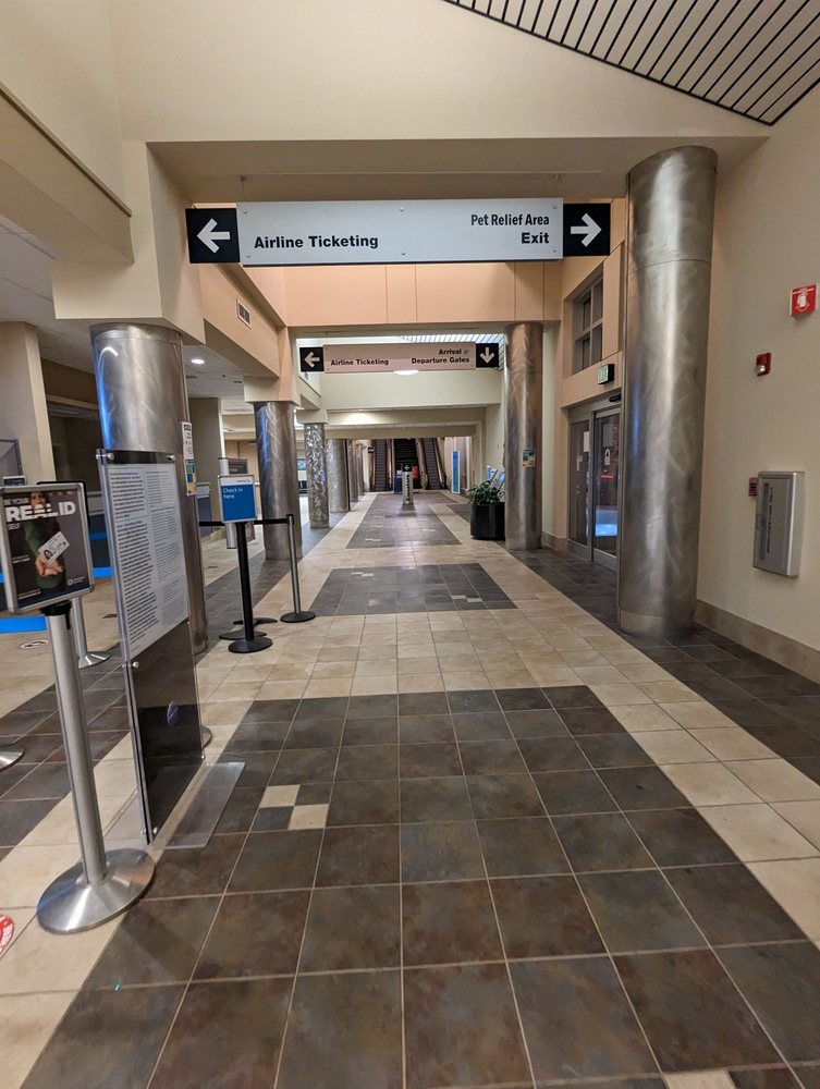 Pitt Greenville Airport