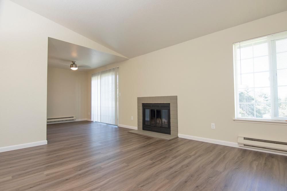 Monte Vista Apartment