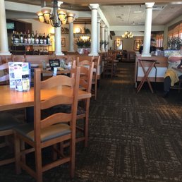 Photos For Olive Garden Italian Restaurant Yelp Photo Of Olive Garden Italian Restaurant Davenport Ia United States