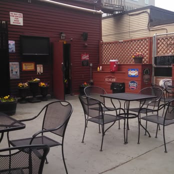 The Field 33 Photos 311 Reviews Pubs 20 Prospect St Central Photo Of The Field Cambridge Ma United States One Only
