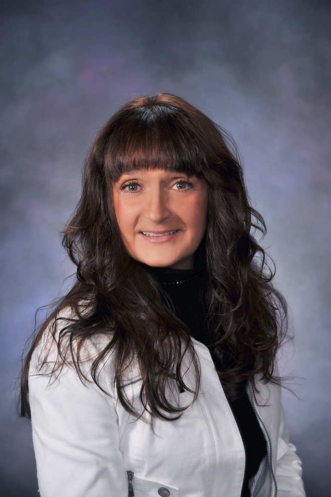 Rhonda Holmsten - Ark Real Estate