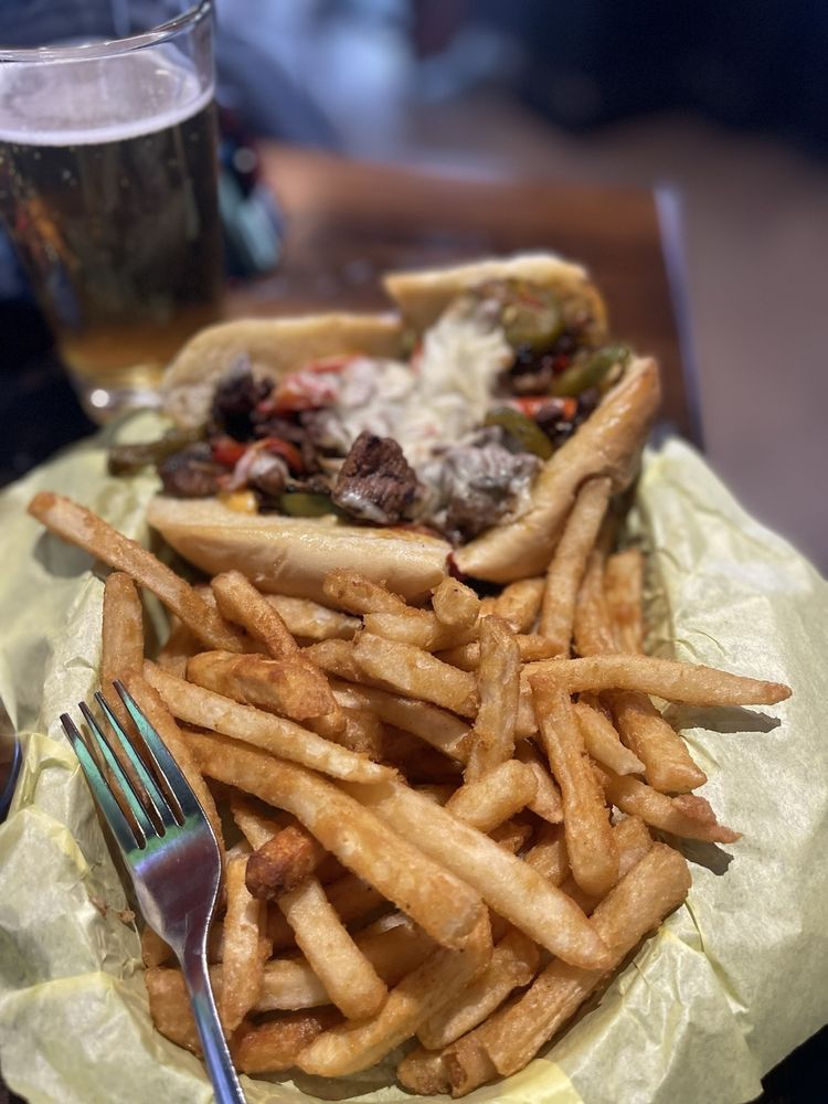 Ollie's Pub & Grub | Breck Image