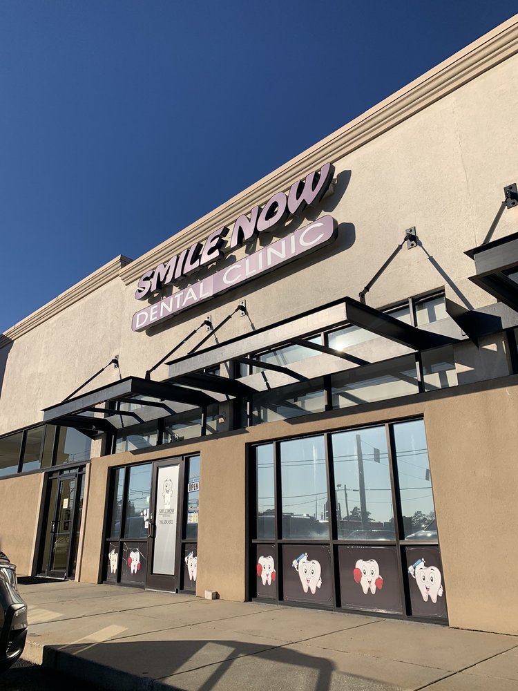 image of business Smile Now Dental Clinic