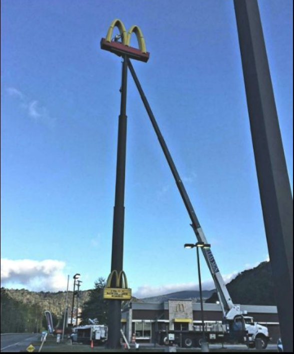 Eleas Sign Repair and Crane Service