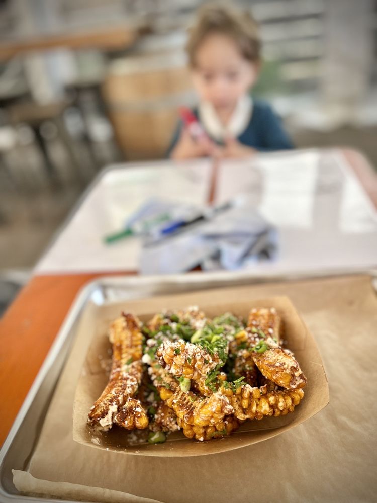 Blazers Smokehouse & Beer Garden