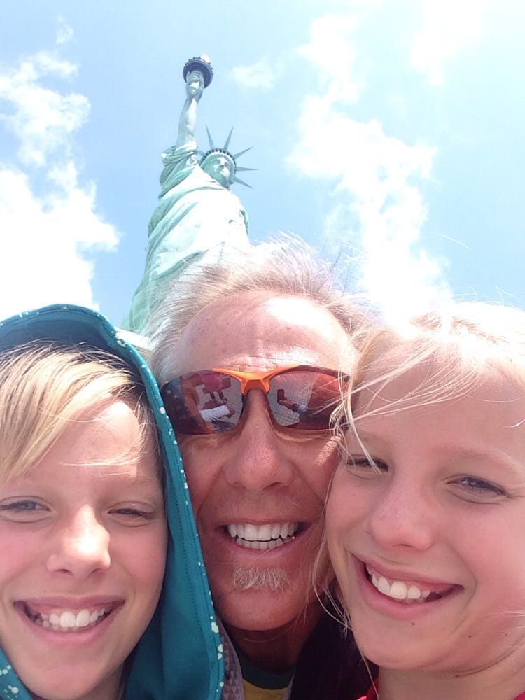 image of business Wachuta J Timothy, DDS