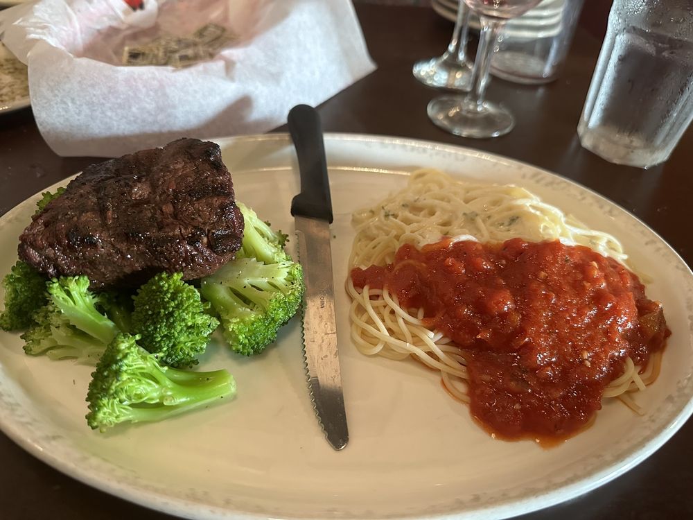Mario's Italian Restaurant & Club
