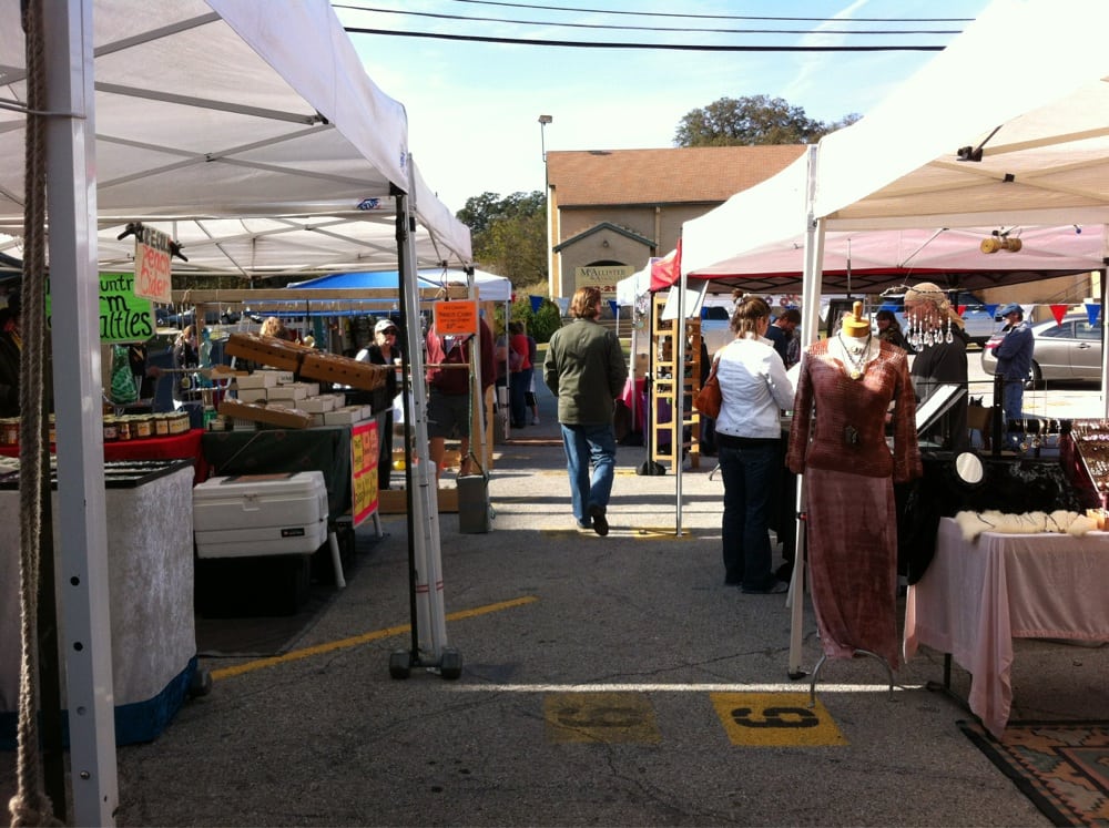 Gibson Street Food Court and Artist Market