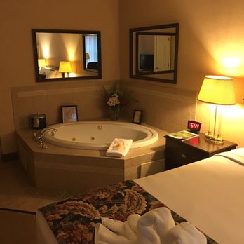 Skaneateles Suites Boutique Hotel Ny 12 Fennell Photo Of Skaneateles Suites Boutique Hotel Ny United States Jacuzzi