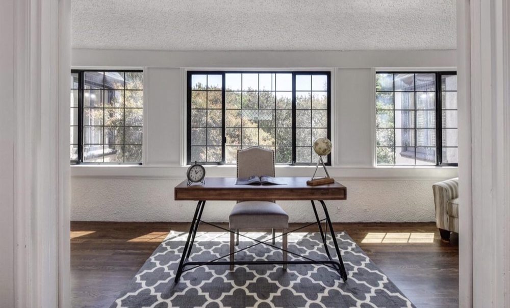 image of business Distinctive Floors 