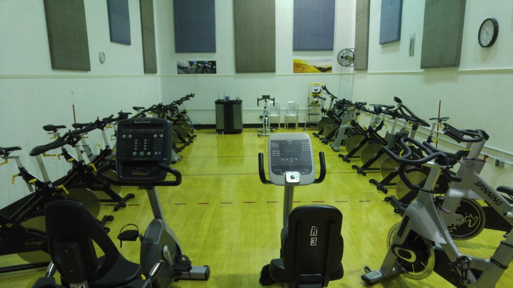 YMCA of Douglas County Gyms 1151 NW Stewart Pkwy, Roseburg, OR