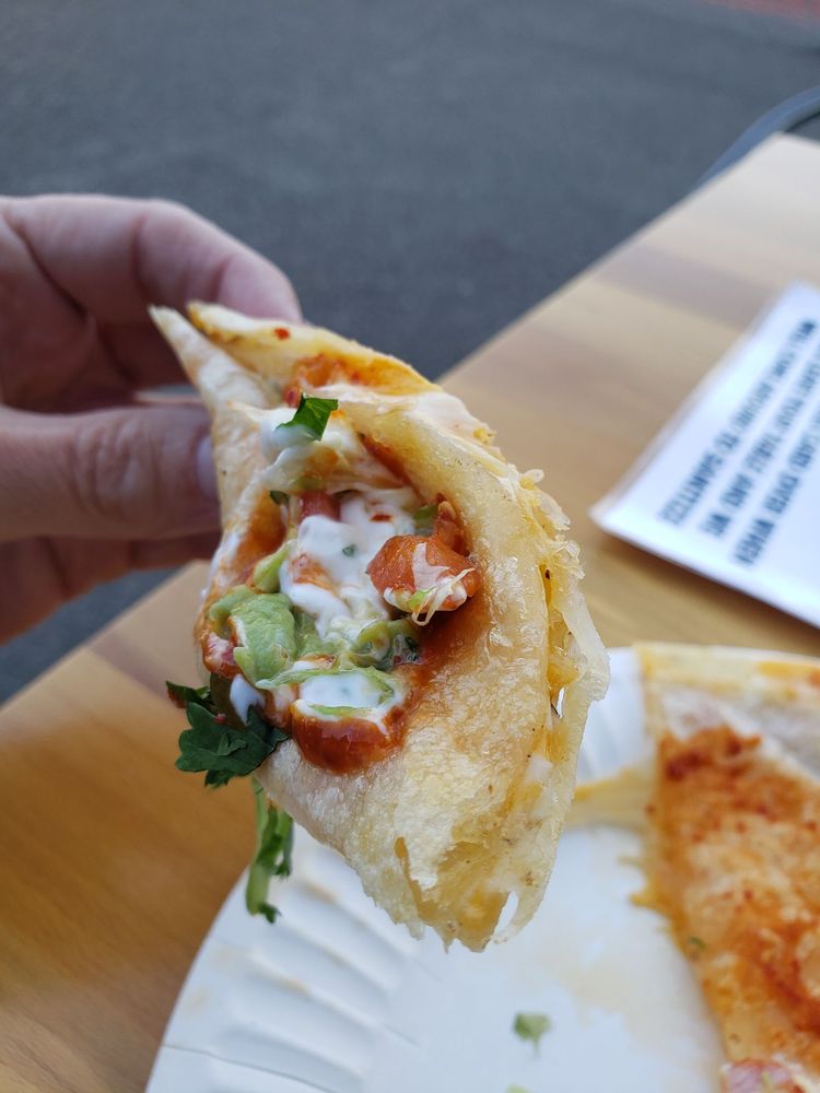 Ah! Chihuahua Taco Truck