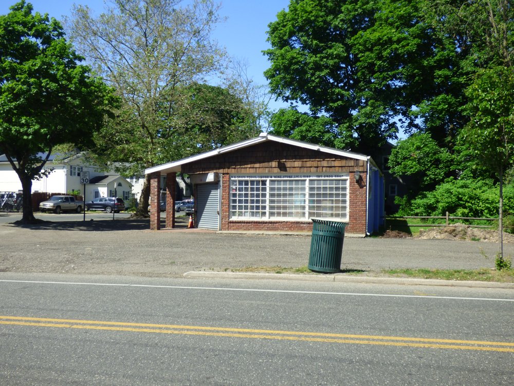 Grog Shop Liquors