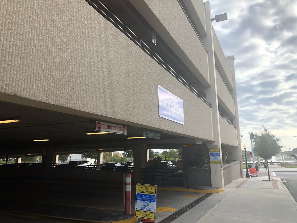 Main Street Parking Garage