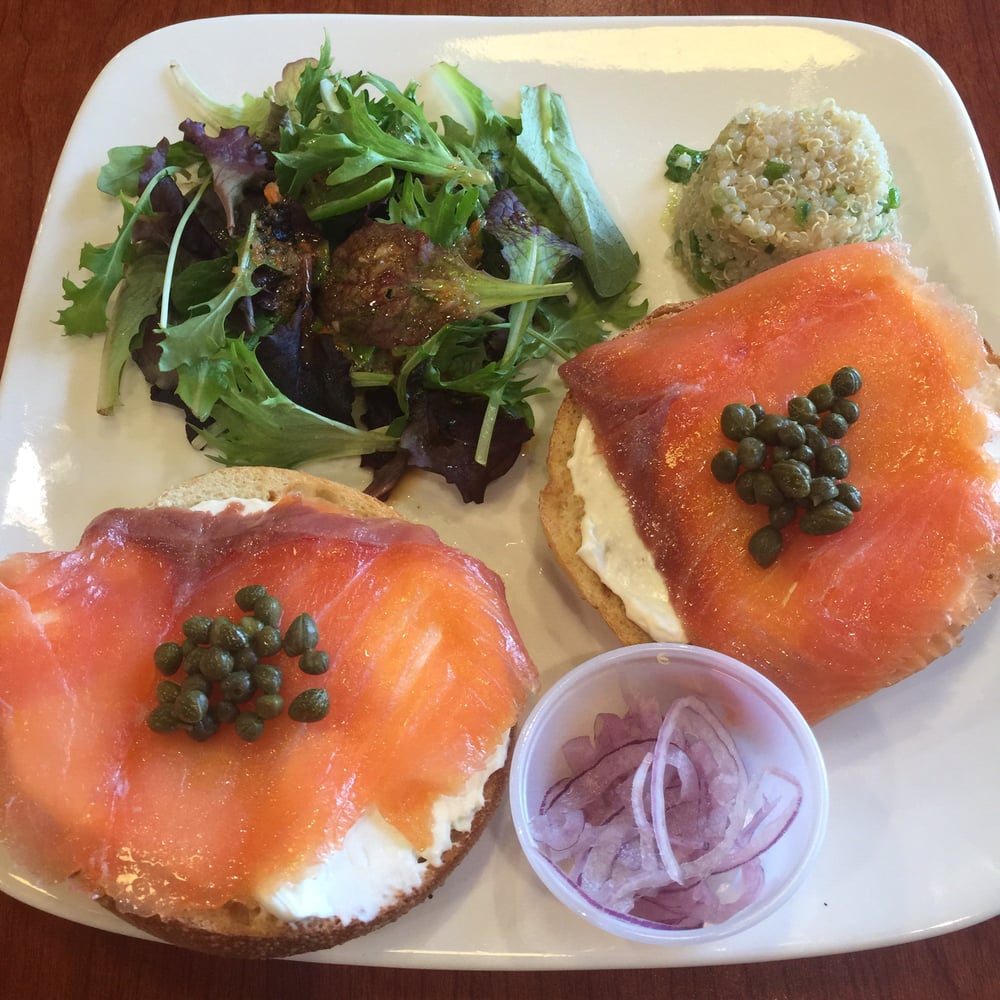 Classic smoked salmon bagel served with a green salad and quinoa (9.45