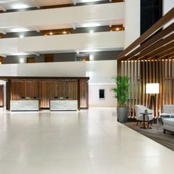 Hyatt Regency Bethesda 12 Reviews Hotels 7400 Wisconsin Ave Photo Of Hyatt Regency Bethesda Md United States Hotel Lobby