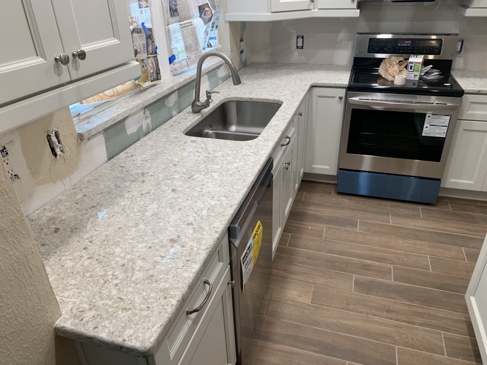 KB Countertops - Largo