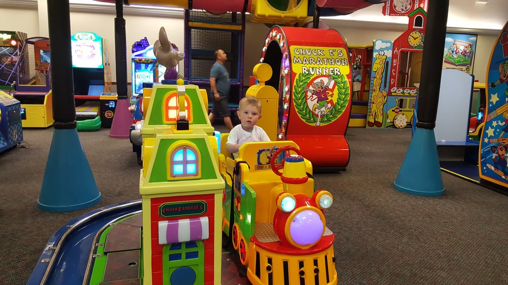 Chuck E. Cheese’s Order Food Online Pizza Blaine, MN Reviews