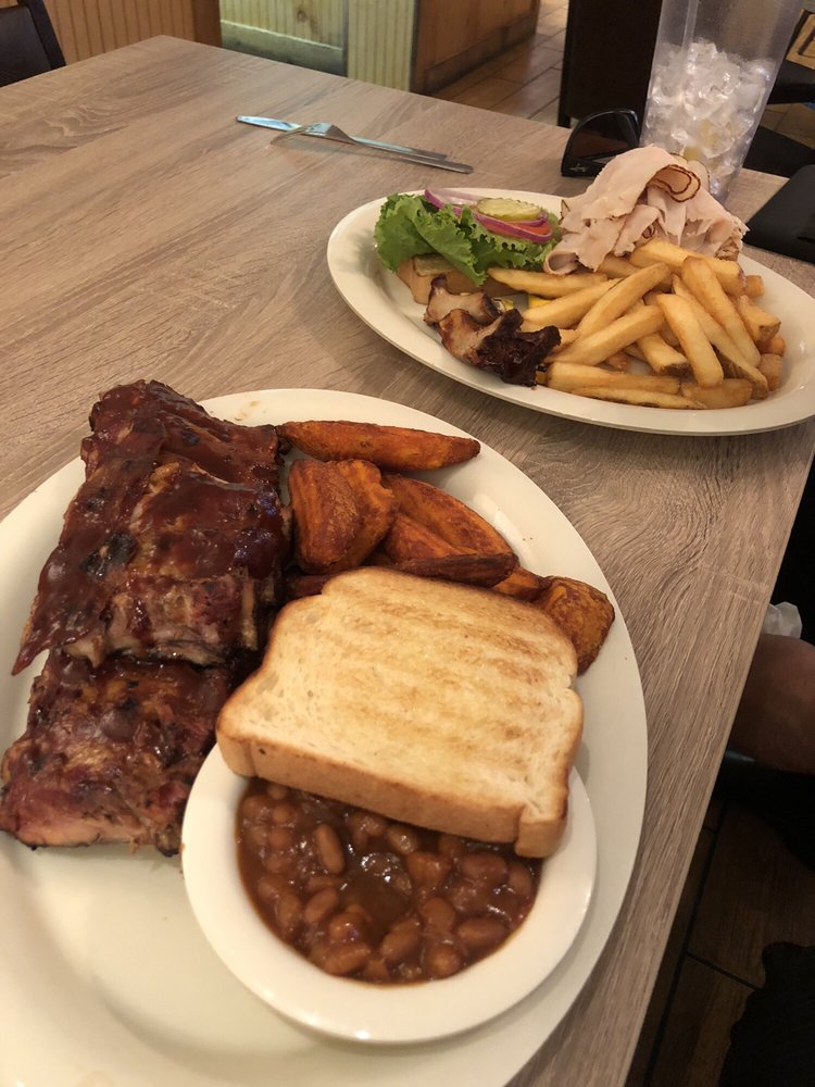 Oakwood Express 14 Photos & 20 Reviews Barbeque 1210 N Main St