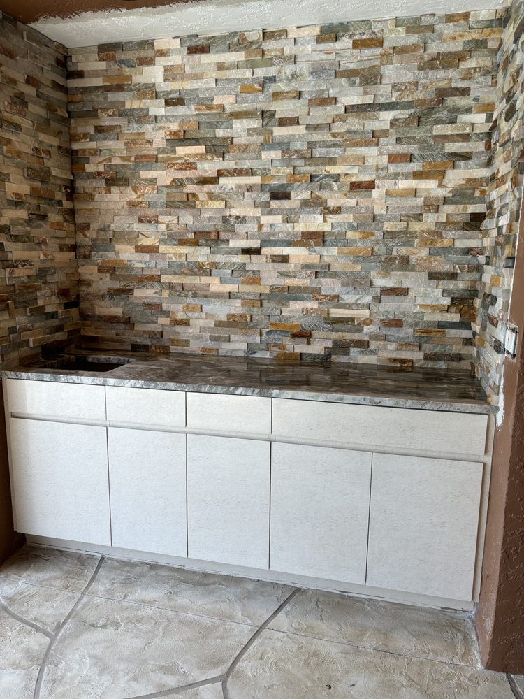 Mikes Ceramic Tile