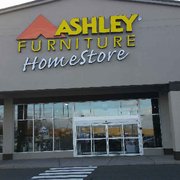 Ashley Home 22 Photos 26 Reviews Decor 432 Proof That The Recliner Photo Of Ashley Home Manchester Ct United States