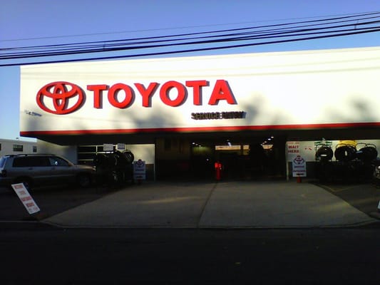 Westbury Toyota Reviews Automotive At 1121 Old Country Rd Westbury Toyota Reviews Automotive At 1121 Old Country Rd Ny