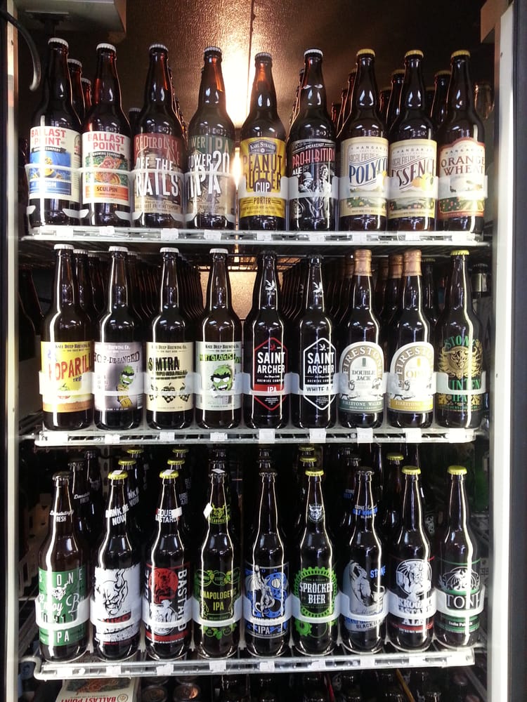 Lucky Liquor Beer, Wine & Spirits 1702 Meridian Ave, Willow Glen