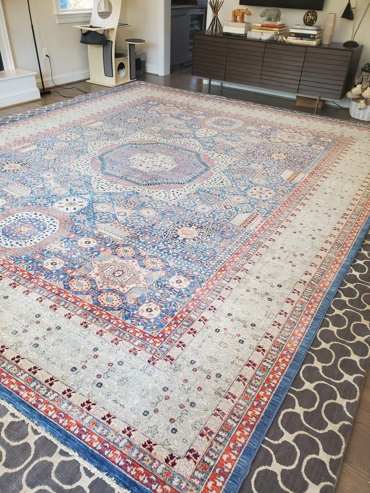 J&J Oriental Rug Gallery