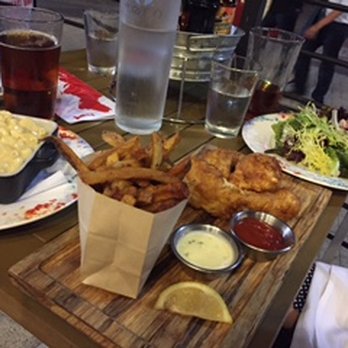 The Walrus Oyster & Ale House - 919 Photos & 831 Reviews - Seafood