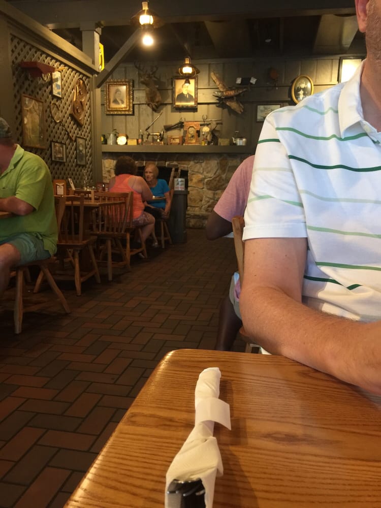 Cracker Barrel Old Country Store 18 Photos & 33 Reviews Breakfast