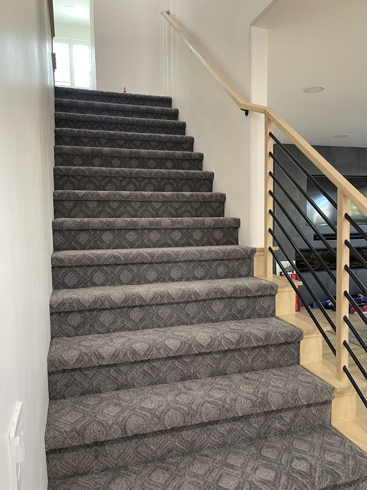 image of business Three Stars Carpet