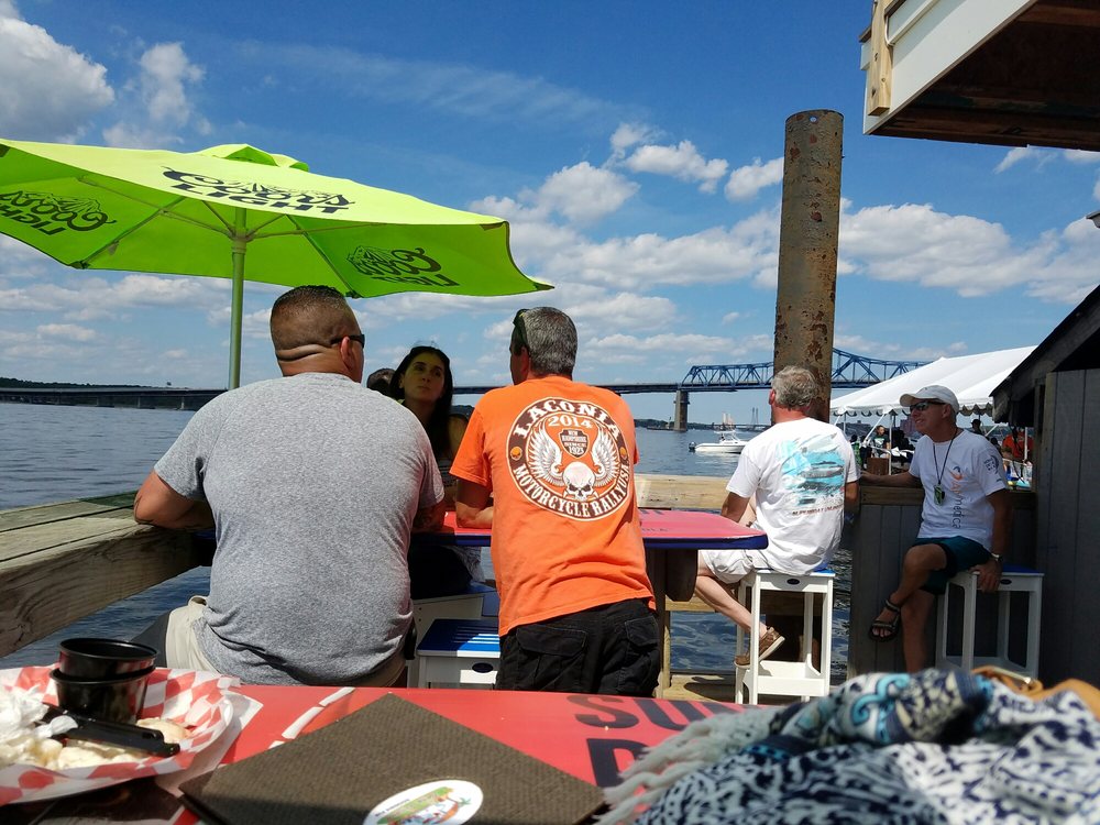 Tipsy Seagull 38 Photos & 61 Reviews Burgers 1 Ferry St, Fall River, MA Restaurant