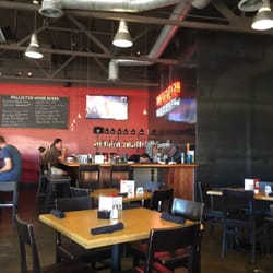 Hollister Brewing Company 303 Photos 456 Reviews American Photo Of Hollister Brewing Company Goleta Ca United States É Uma Cervejaria