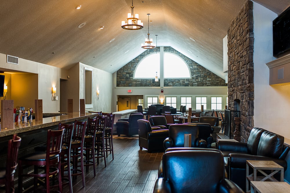 White Horse Tavern and Wine Bar