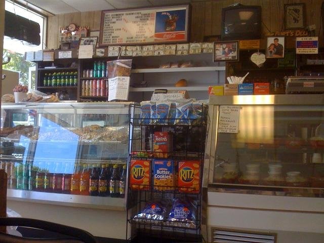 charcoal libertyville chicken Photos Deli for Yelp  Burt's