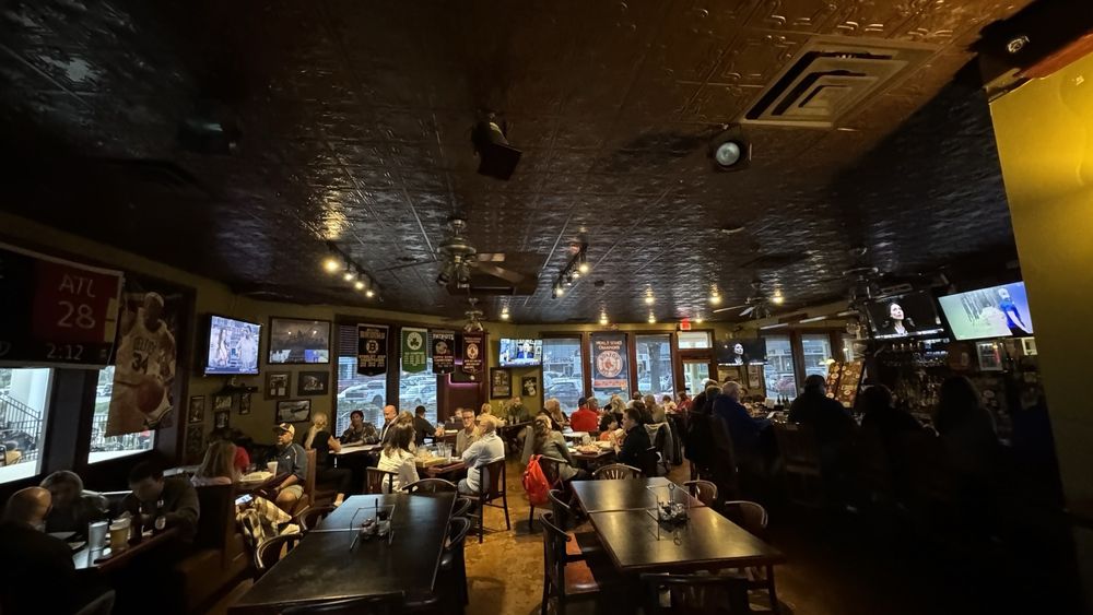 Prosciutto's Pizzeria, Pub & Restaurant