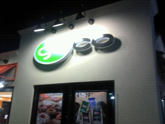 dsw mason montgomery road