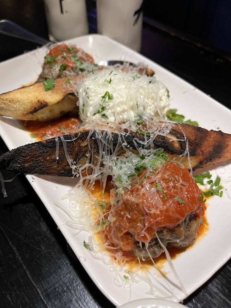 Michael's Valley Grill