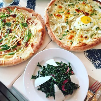 Pizza Beach 137 Photos 172 Reviews 167 Orchard St Photo Of Pizza Beach New York Ny United States Truffle Egg