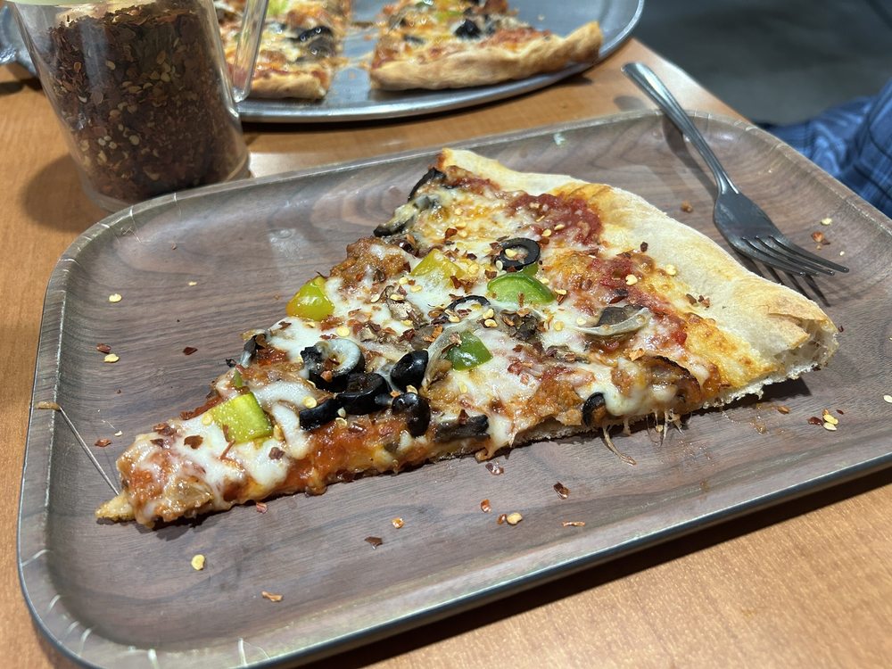 Nonne's Italian Restaurant & Sports Bar