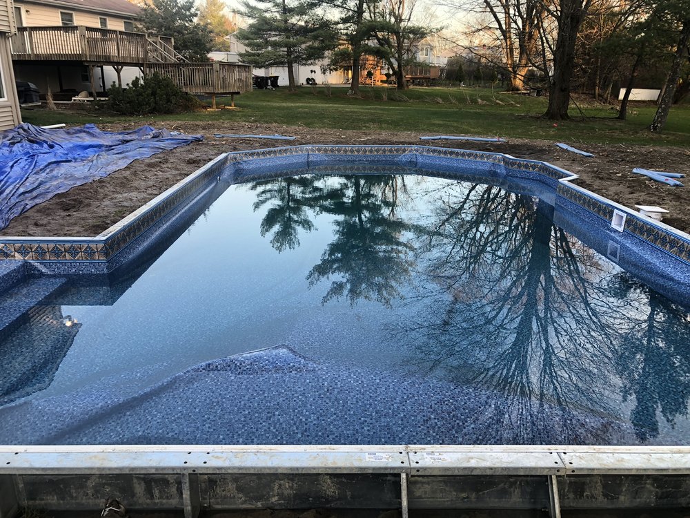 Monarch Pools & Spas