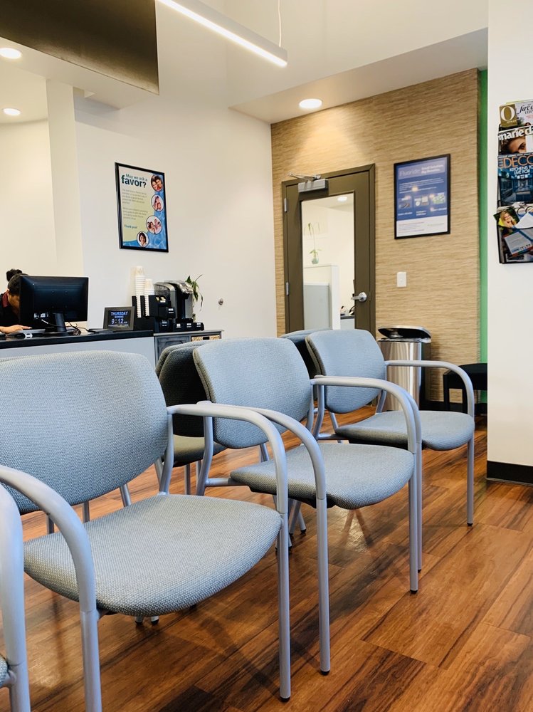 image of business Hawaii Family Dental - Queen Kaahumanu Center